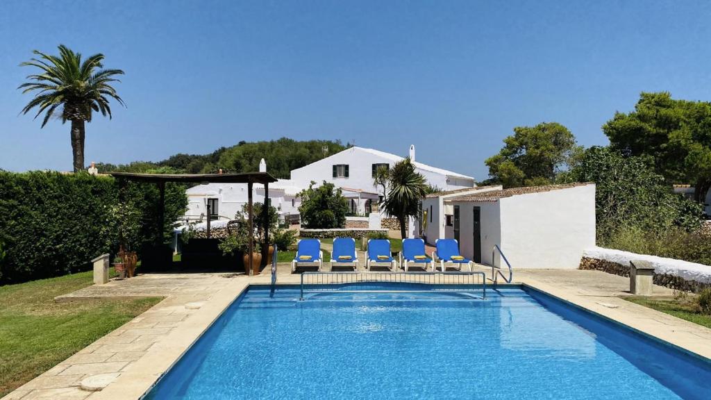 Thrilling Menorcan Farmhouse Casa Del Sol 6 Bedrooms Private Pool Expansive Gardens Outdoor Dining With Bbq Family-Friendly Amenities , Thrilling Menorcan Farmhouse Casa Del Sol 6 Bedrooms Private Pool Expansive Gardens Outdoor Dining With Bbq Family-Friendly Amenities ,