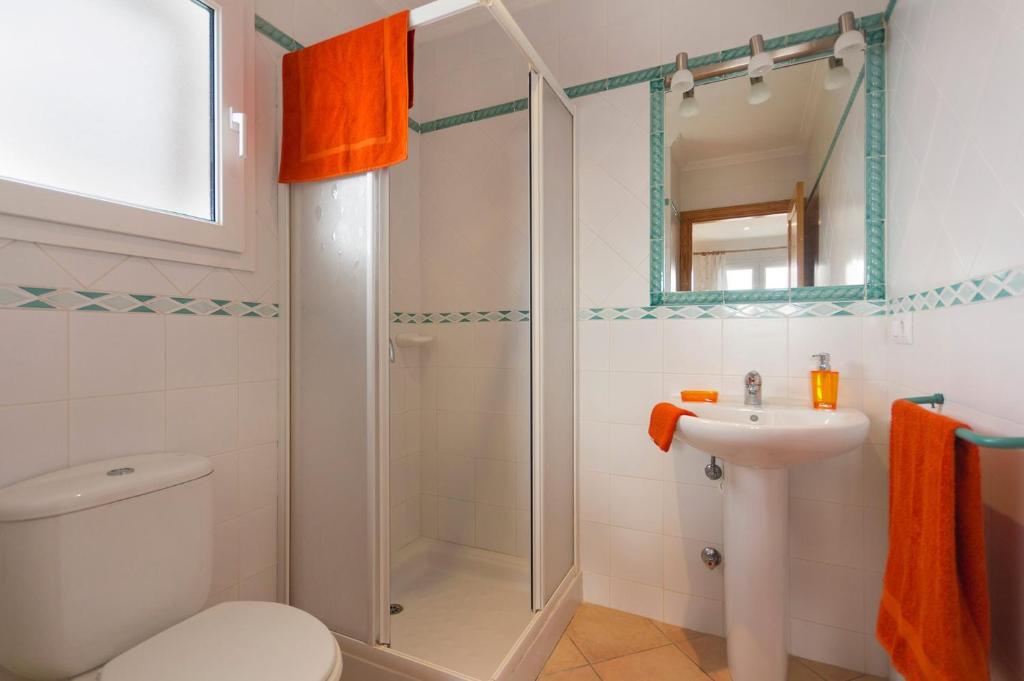 Villa Laurel by Villa Plus Villa Laurel by Villa Plus