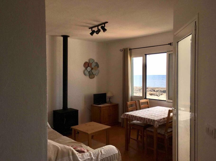 Sea Sunsets in Lovely Apartment Sea Sunsets in Lovely Apartment