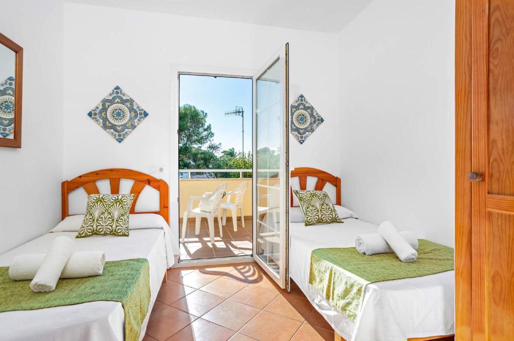 Villa Genestar by Villa Plus Villa Genestar by Villa Plus
