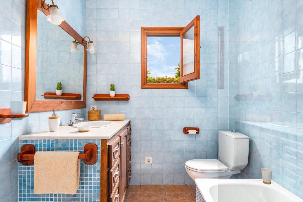 Villa Mestral by Villa Plus Villa Mestral by Villa Plus