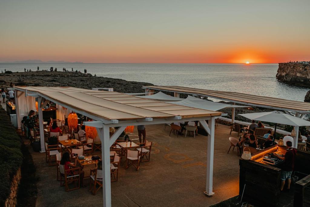 VORAMAR VORAMAR
