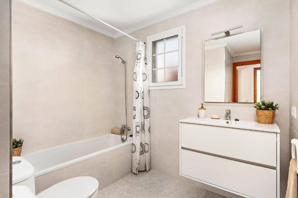 Villa Lantana by Villa Plus Villa Lantana by Villa Plus