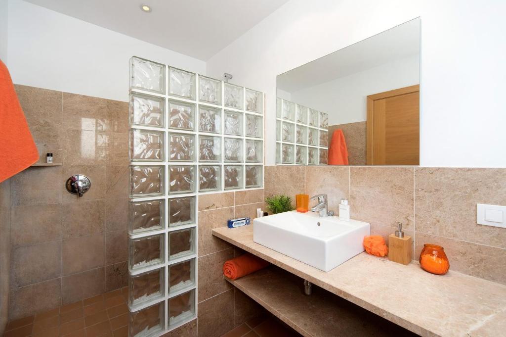 Villa Josefa by Villa Plus