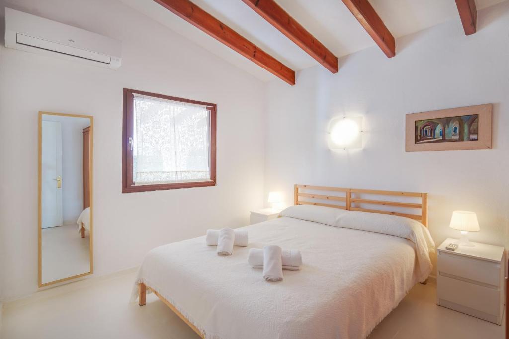 Aure Villa con piscina y aire acondicionado Aure Villa con piscina y aire acondicionado
