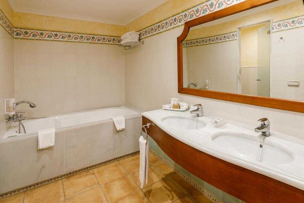 La Quinta Menorca by PortBlue Boutique - Adults Only La Quinta Menorca by PortBlue Boutique - Adults Only