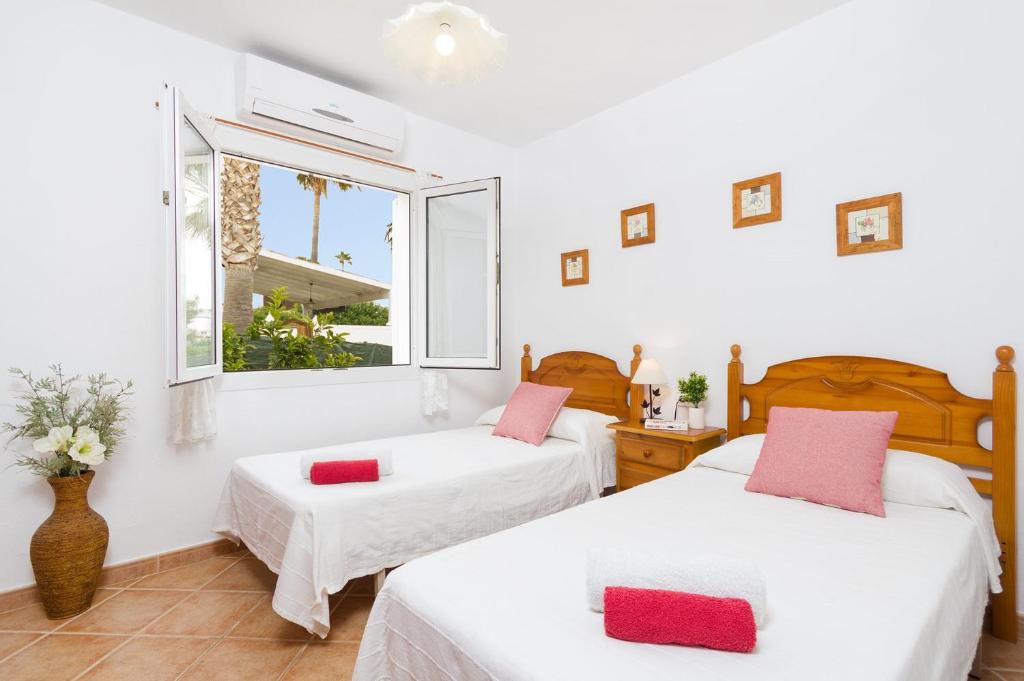 Villa Fernando by Villa Plus Villa Fernando by Villa Plus