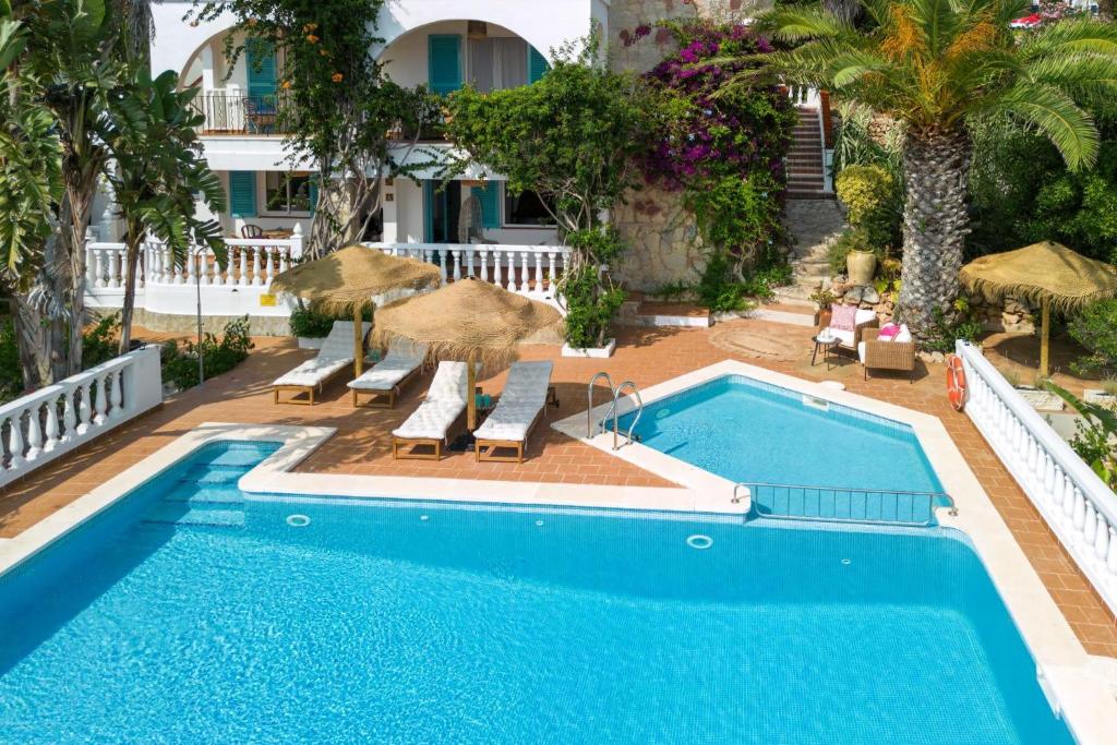 Villa Margarita In Son Bou Mit Pool Und Meerblick Villa Margarita In Son Bou Mit Pool Und Meerblick