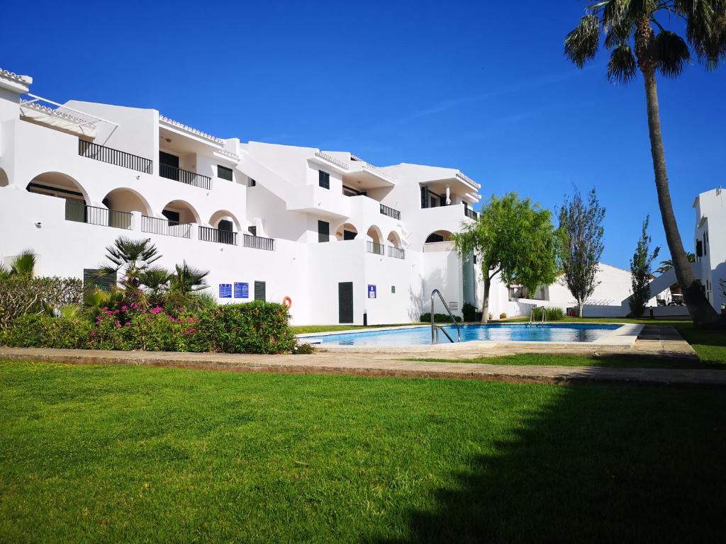 Golf & beach holiday home