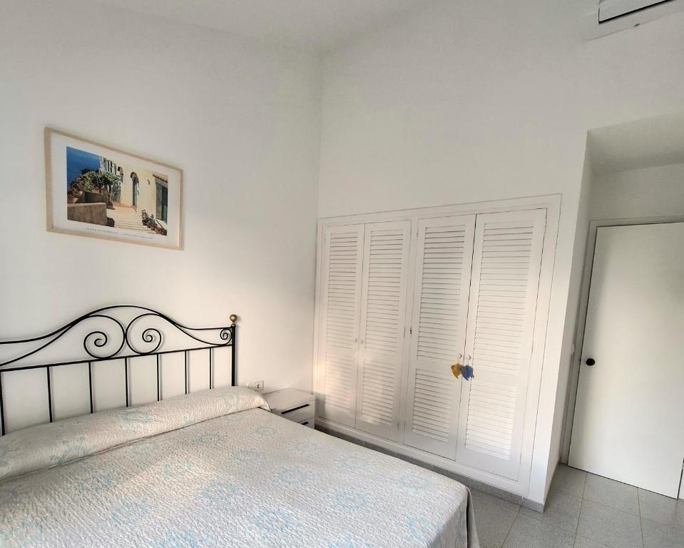 Apartamento al lado de la playa en Xoriguer-Ciutadella con piscina Apartamento al lado de la playa en Xoriguer-Ciutadella con piscina
