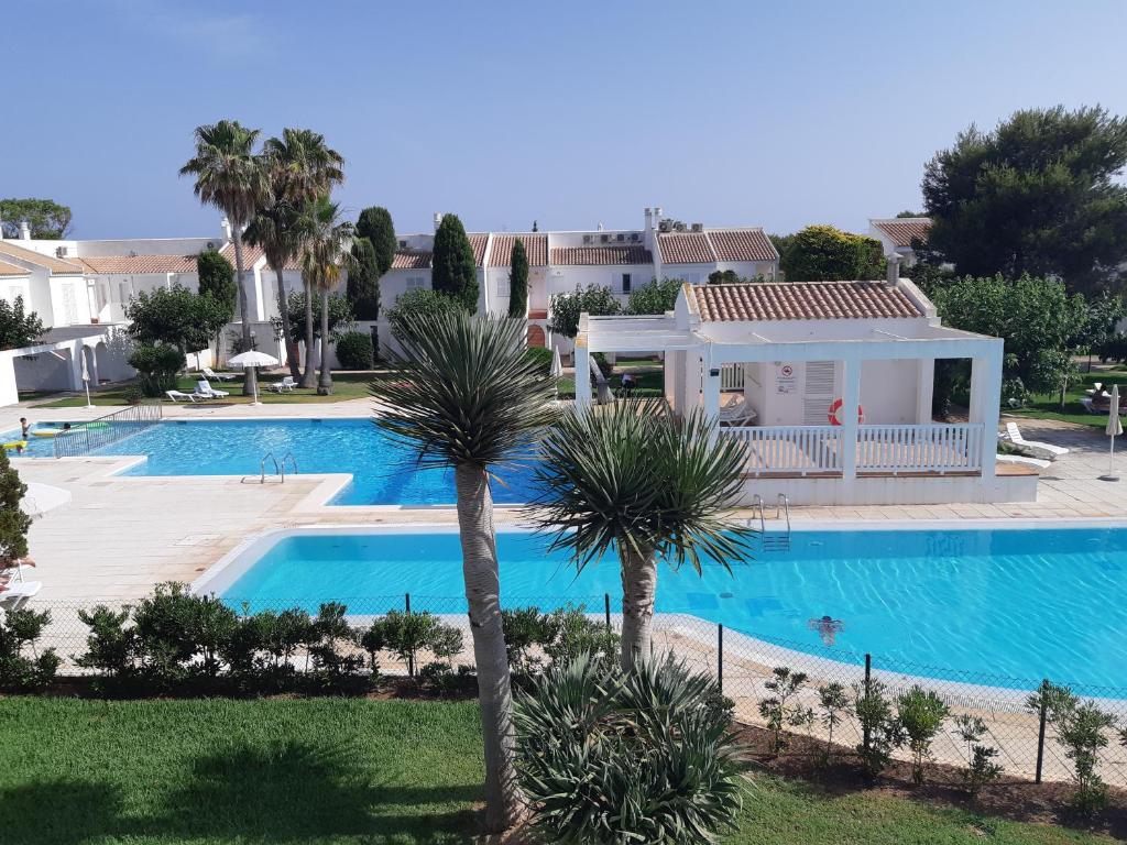 Son Xoriguer appartement calme, mer, piscines.Son Xoriguer quiet apartment, sea, swimming pools. Son Xoriguer appartement calme, mer, piscines.Son Xoriguer quiet apartment, sea, swimming pools.
