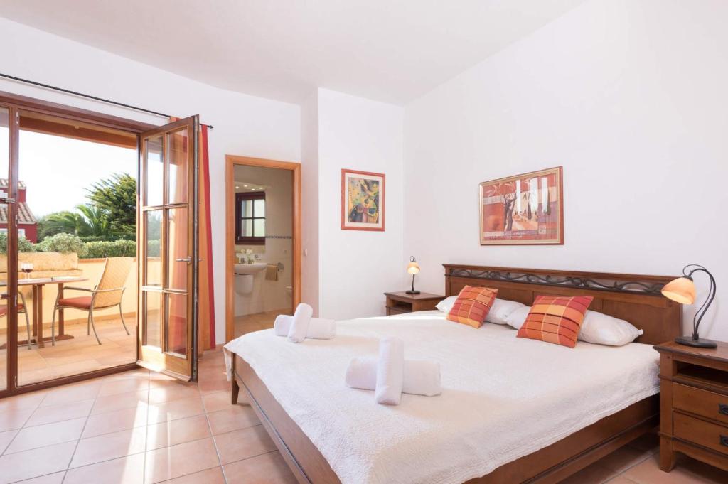 Villa Xoric by Villa Plus