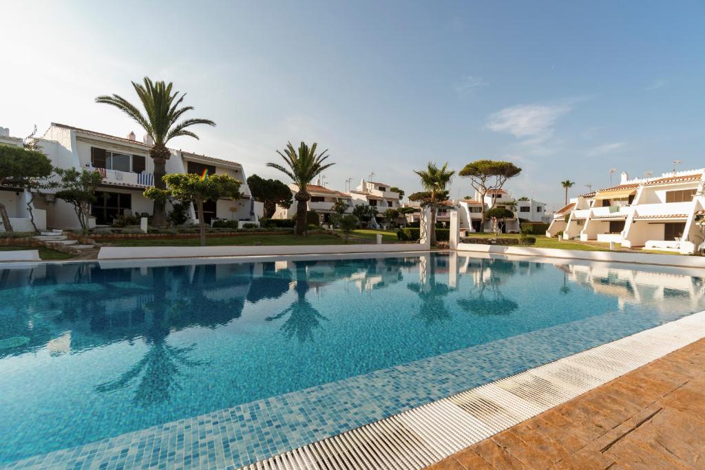 Vista Faro-Apartamento con balcón que mira al mar Vista Faro-Apartamento con balcón que mira al mar